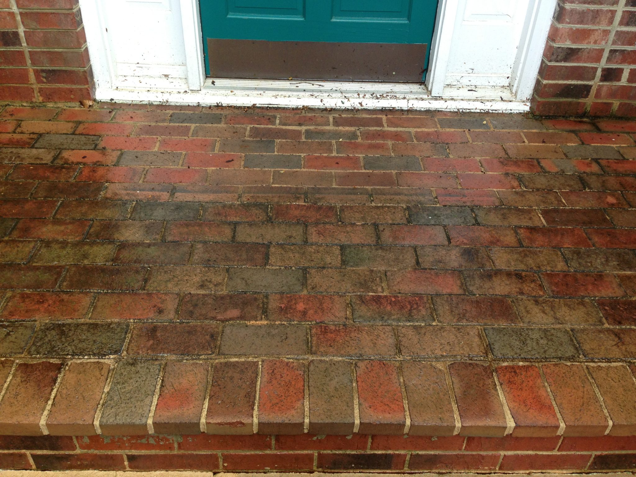 Brick-Patio-Before